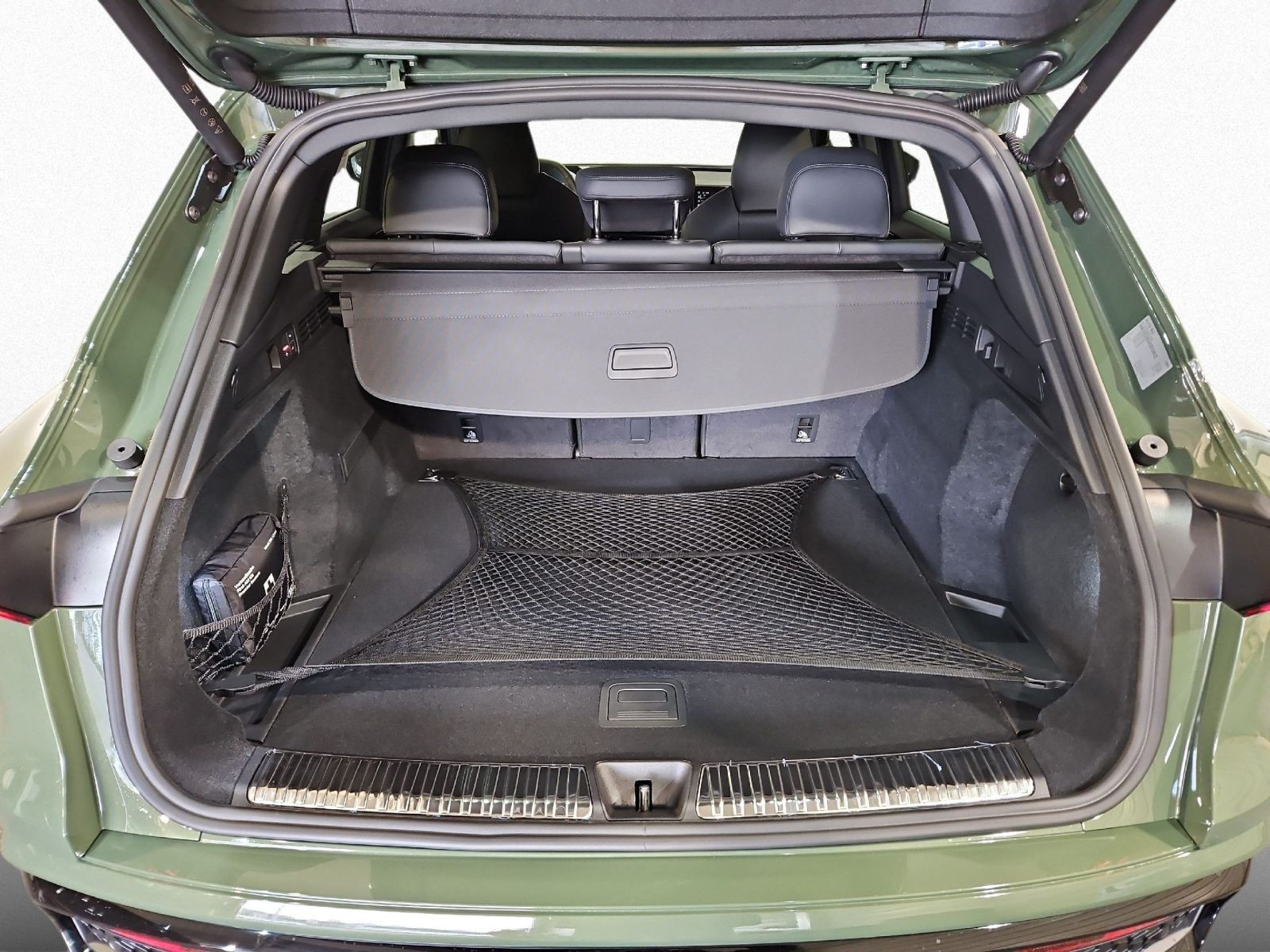 SQ5 SUV TFSI #TECH-PRO+AHK+MMI-PRO+STHZG+AAS#