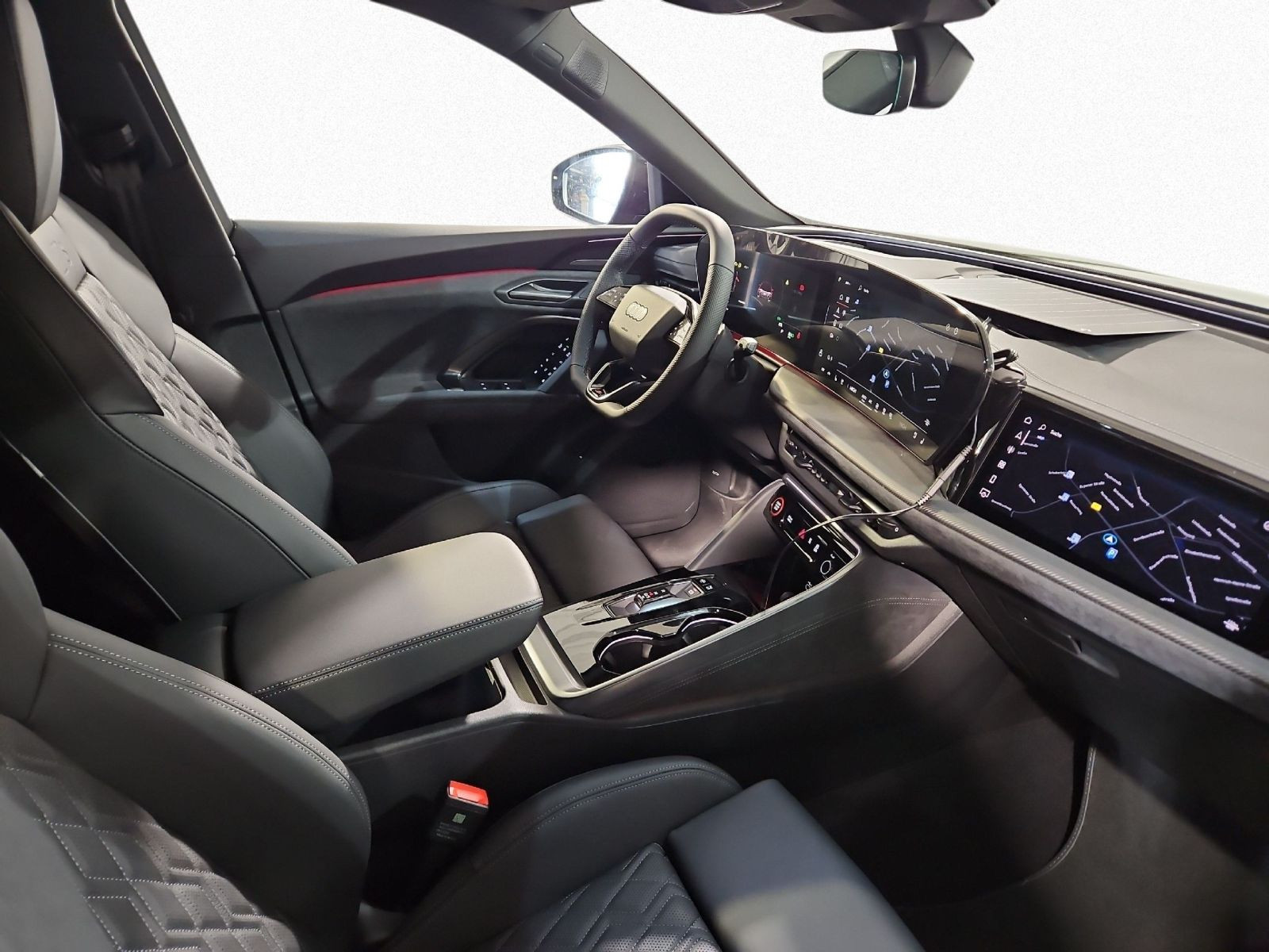 SQ5 SUV TFSI #TECH-PRO+AHK+MMI-PRO+STHZG+AAS#