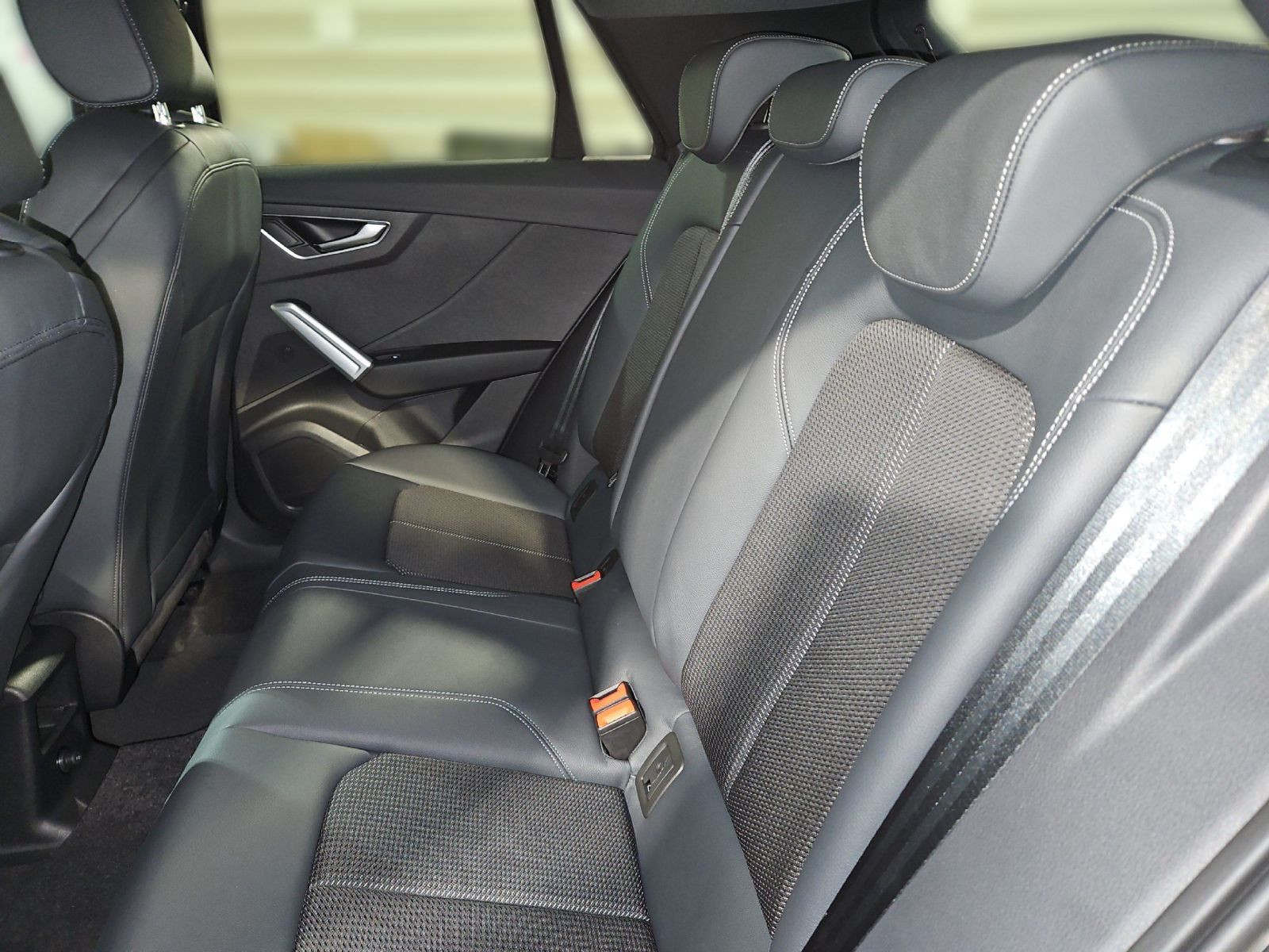 Q2 S line 35 TFSI Matrix+MATRIX+RÜCKFAHRKAMERA+KOMFORTPAKET-PLUS