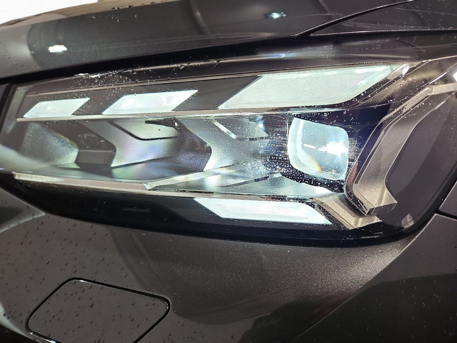 Q2 S line 35 TFSI Matrix+MATRIX+RÜCKFAHRKAMERA+KOMFORTPAKET-PLUS