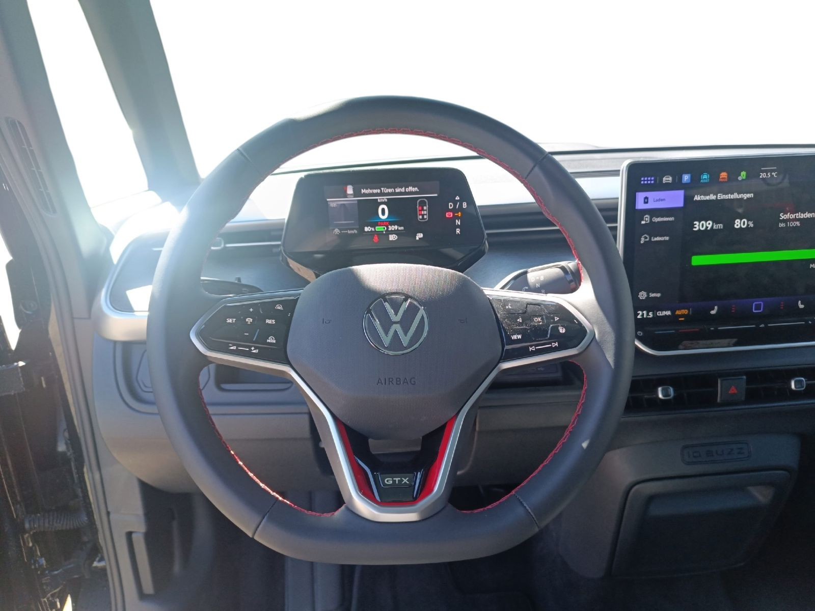 ID.Buzz GTX 4M LR*250 kW*7SI*AHK*Wärmep*4Pakete