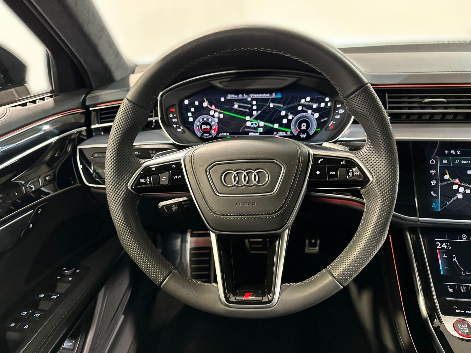 S8 TFSI +HD MATRIX+PANO+NACHT+360°+RAUTE+REMOTE+