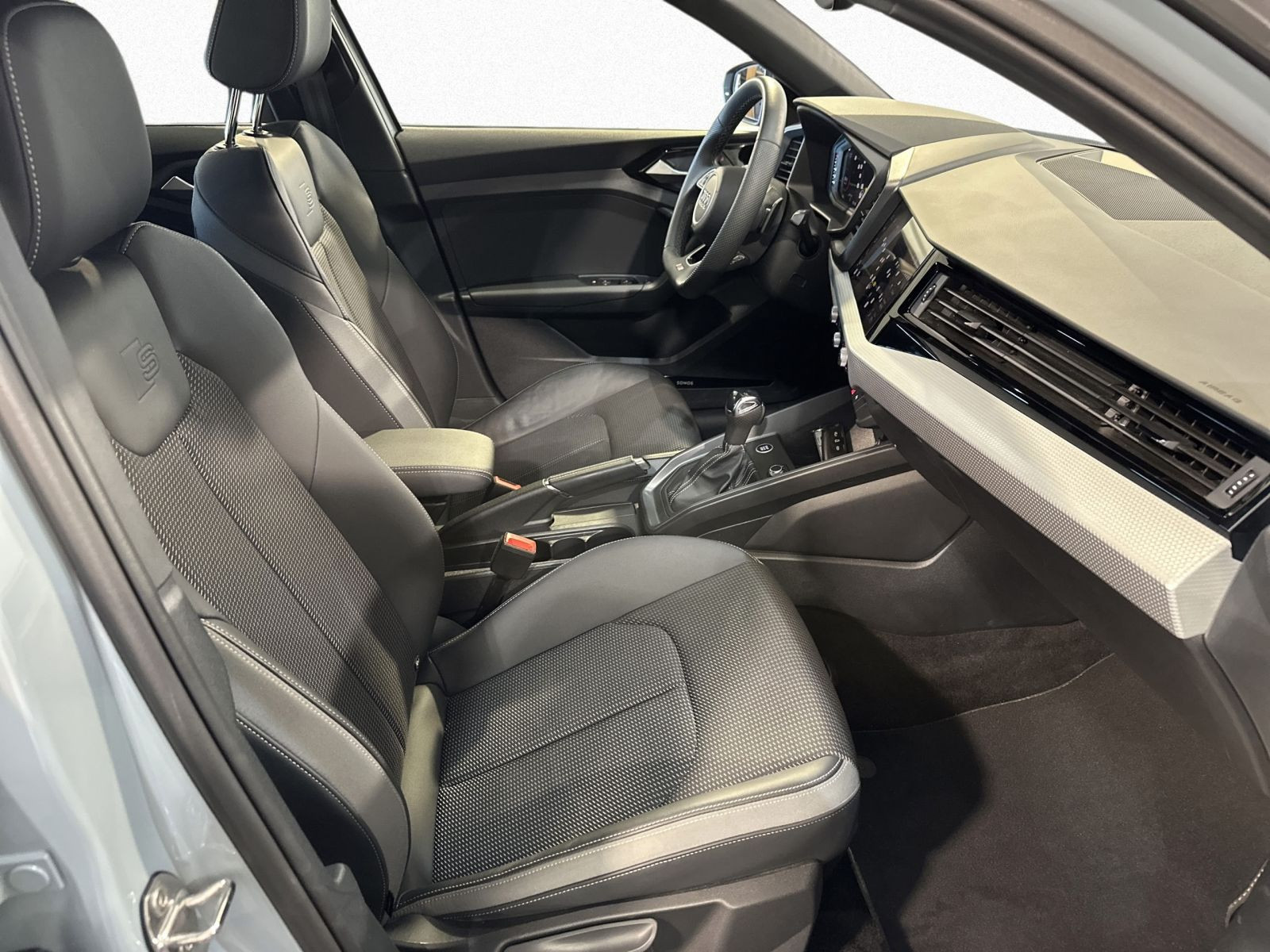 A1 Sportback 30 TFSI S LINE LED+OPTIK+SONOS+NAVI