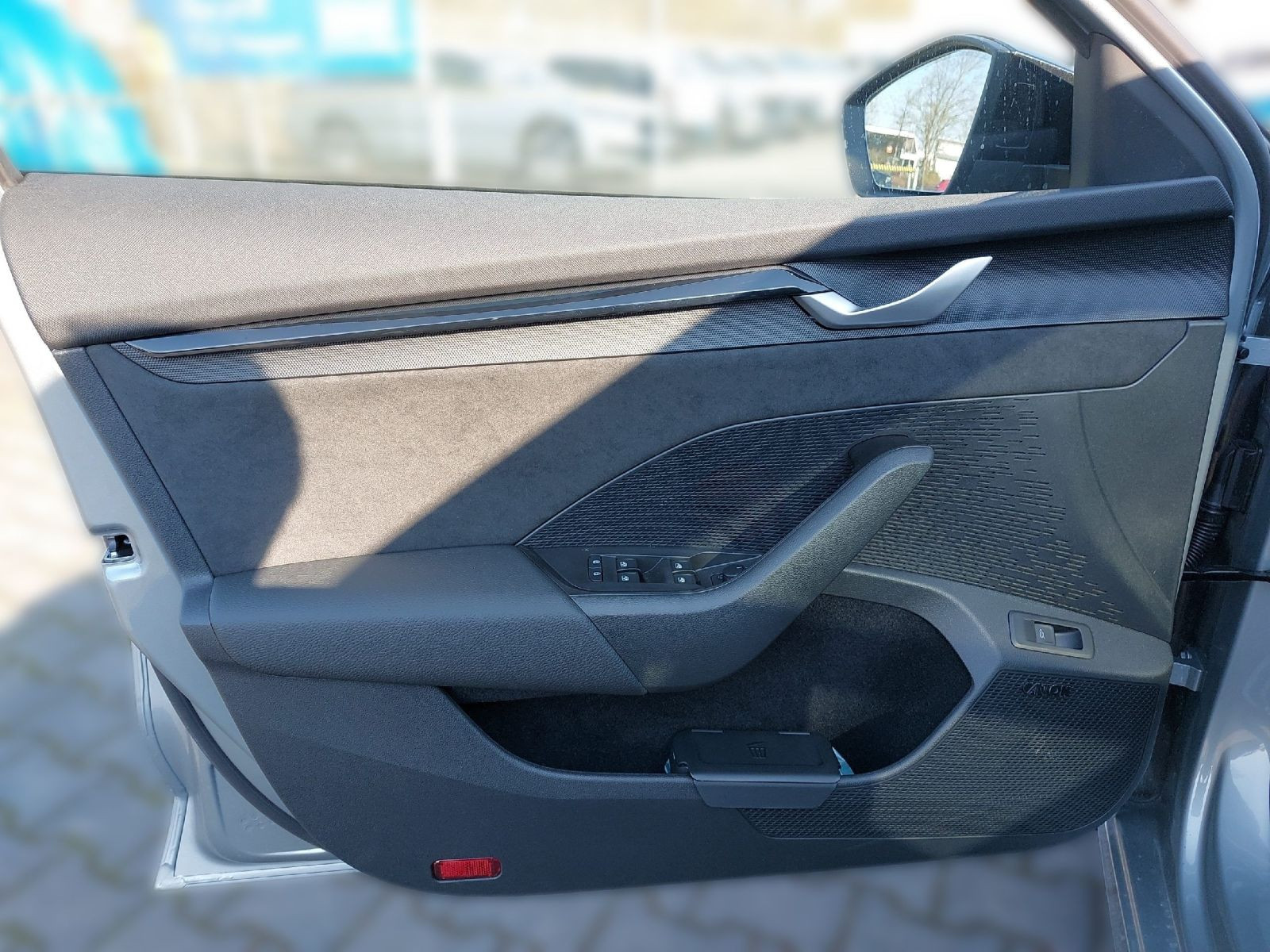 Octavia Combi RS 2.0TSI 195KW PANO*360°*LED*HUD
