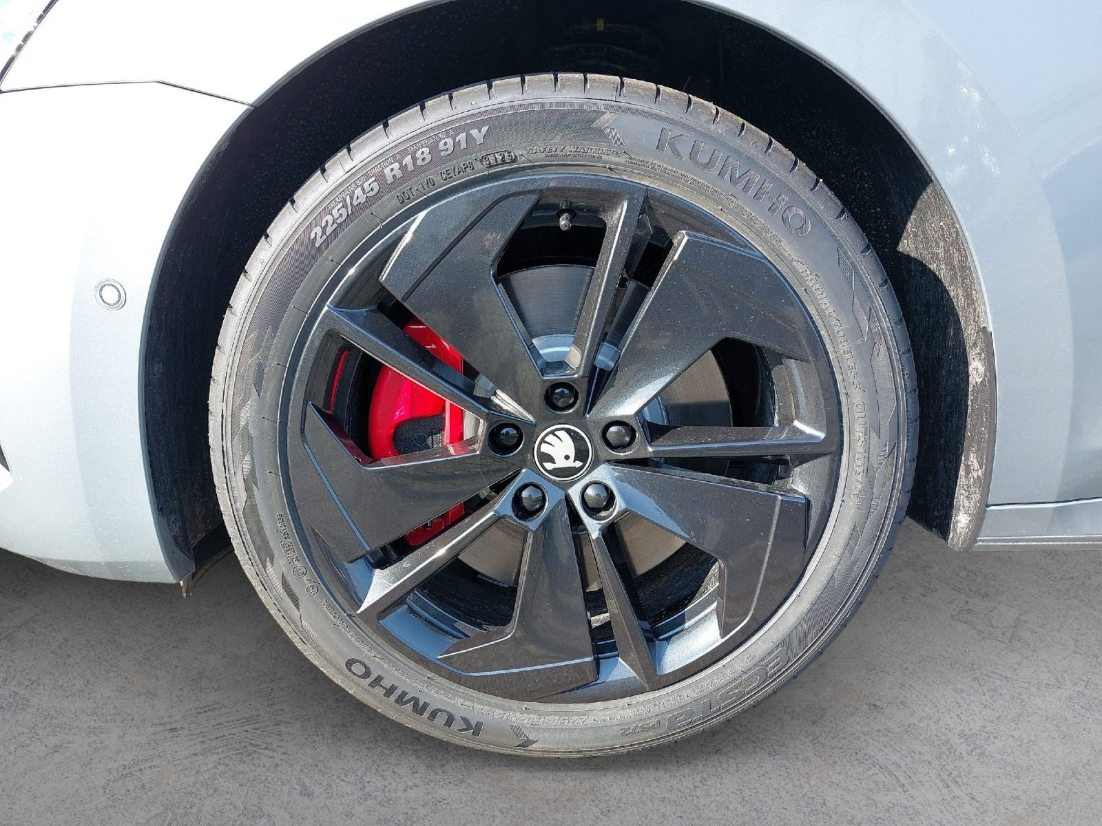 Octavia Combi RS 2.0TSI 195KW PANO*360°*LED*HUD