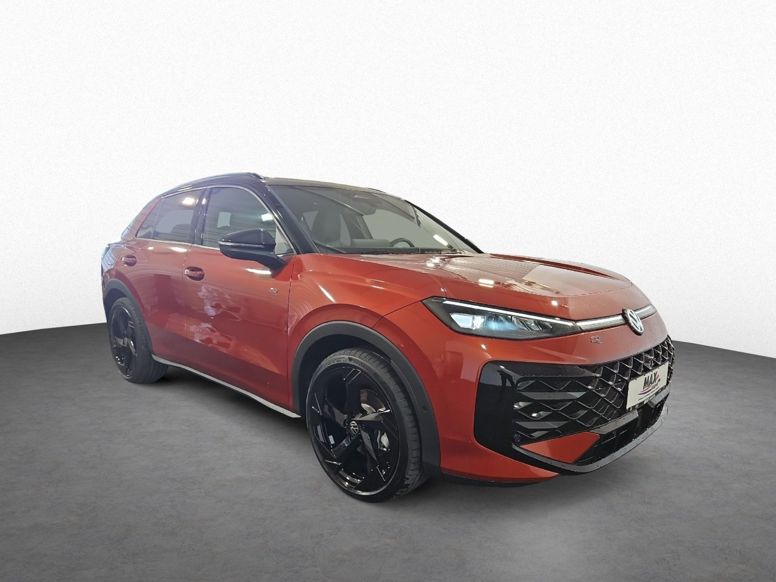 T-Roc R-Line 1.5 l eTSI DSG LEDER+PANO+AHK+HARMAN-KARDON