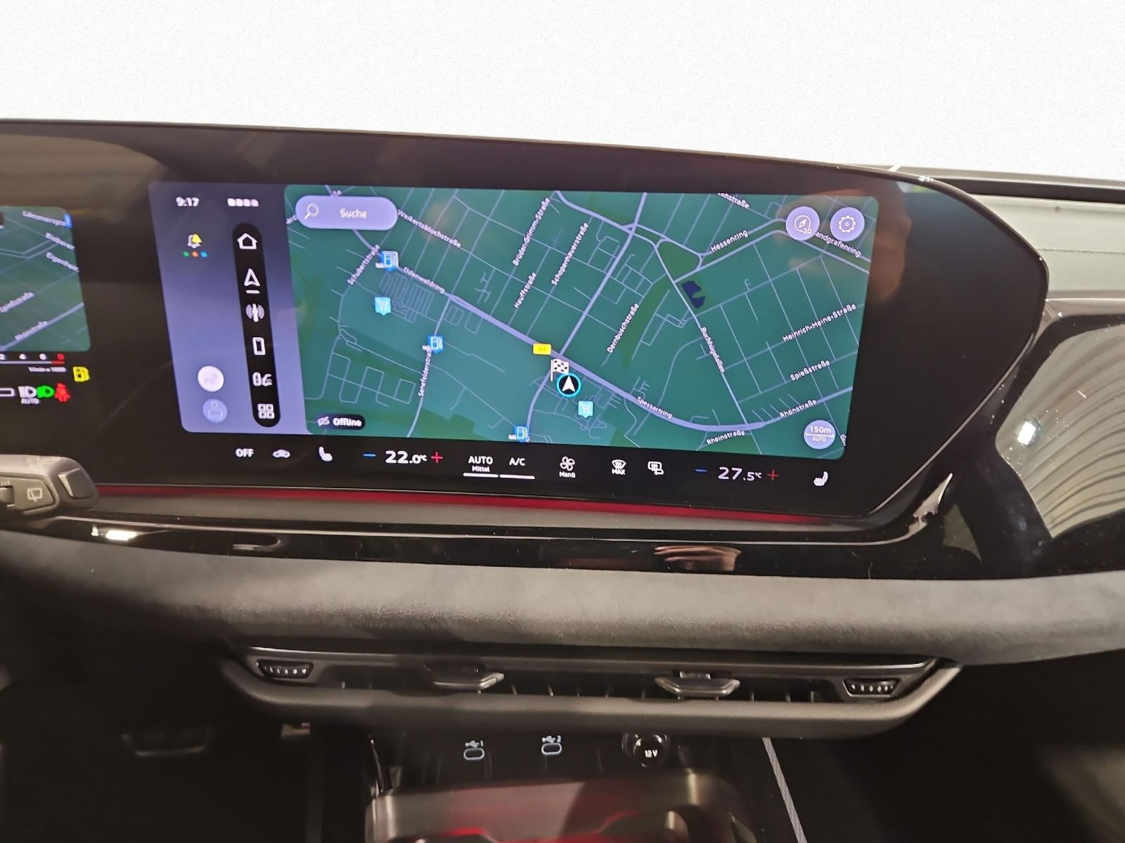 A5 Avant e-hybrid quattro +0,5% VeSt*B&O*AHK*TECH-PLUS*