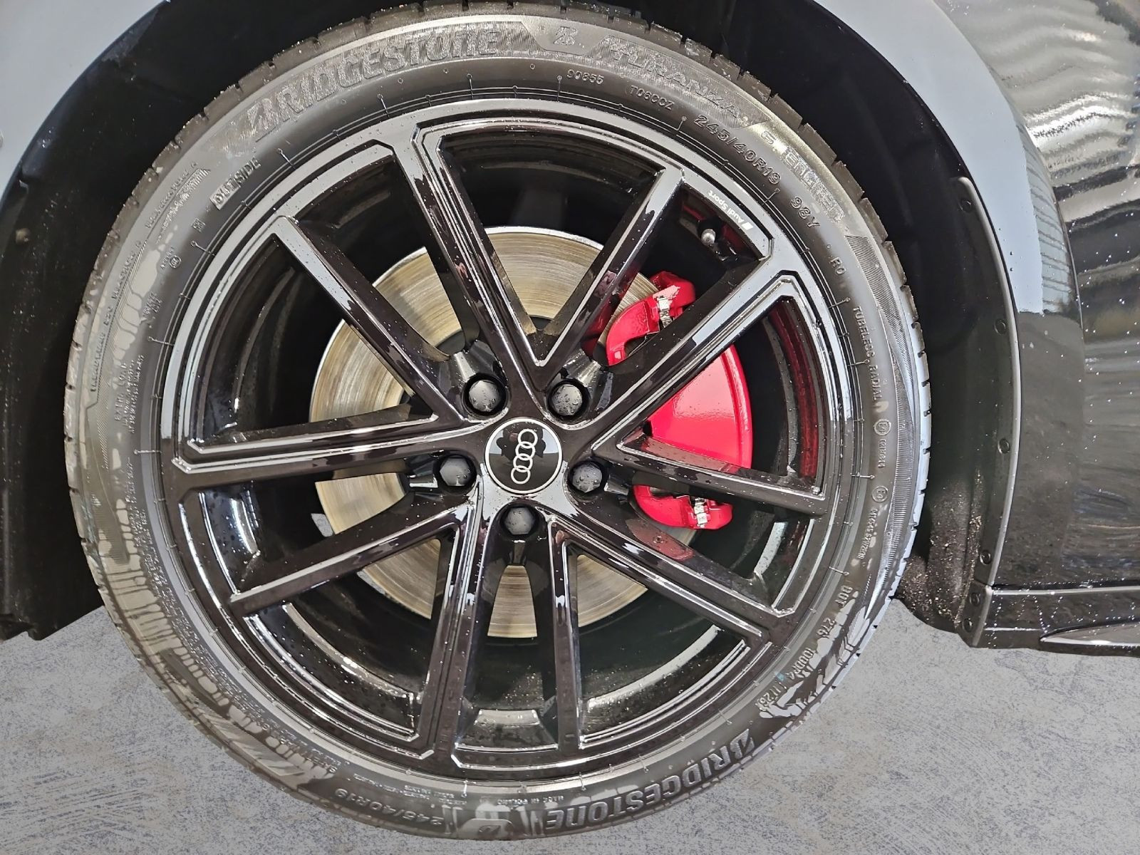 A5 Avant e-hybrid quattro +0,5% VeSt*B&O*AHK*TECH-PLUS*