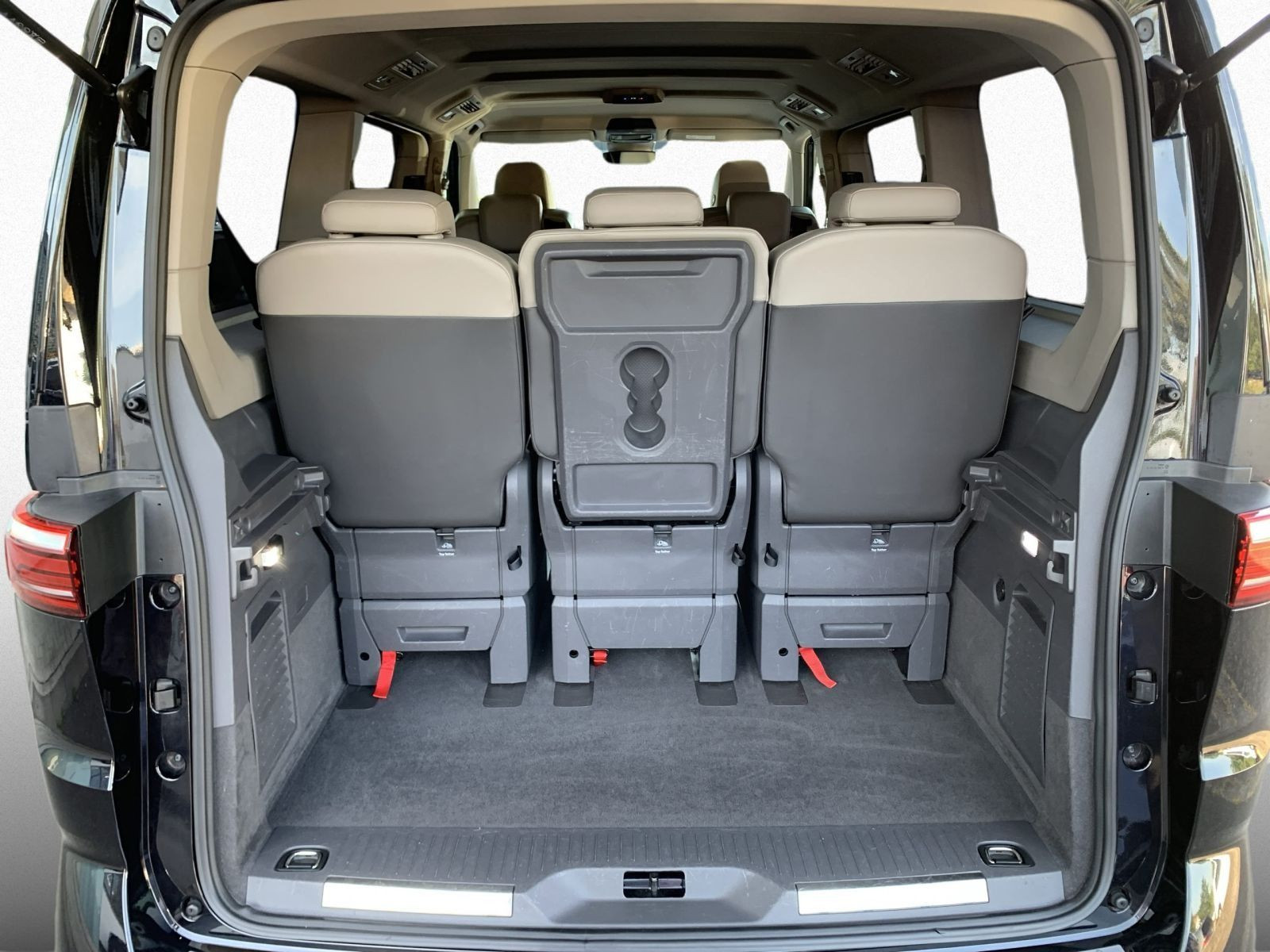 Multivan Style LÜ 2.0 TSI 150 kW DSG*Leder*Standh*Matrix*Kamera