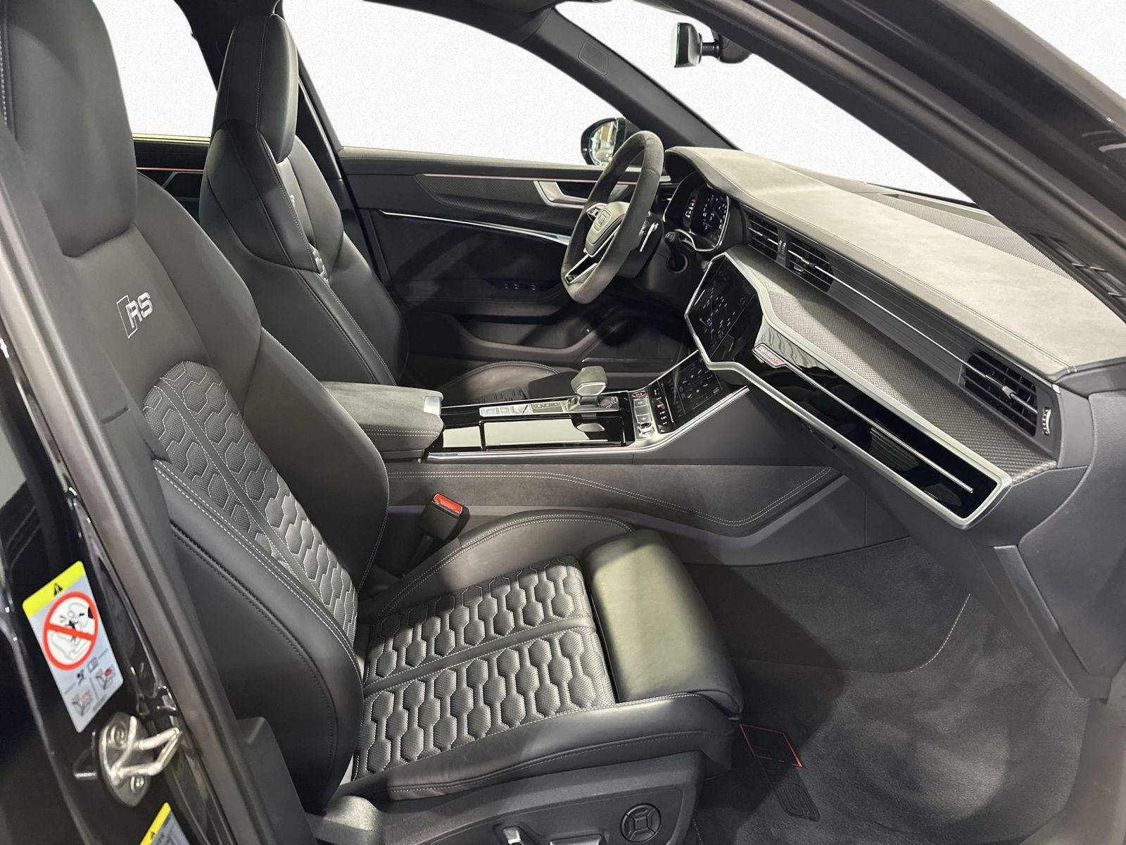 RS6 Avant PERFORMANCE 305KM/H+PANO+KERAMIK+AHK+