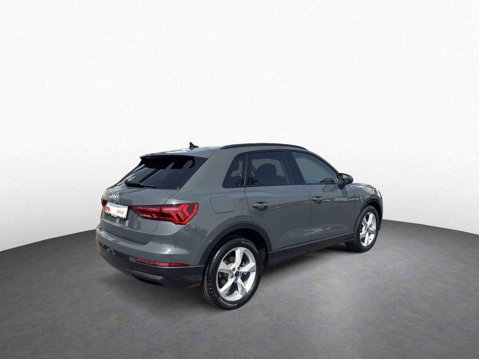 Q3 35 TDI ADVANCED LED+KAMERA+AHK+VCP+STHZ+PDC+