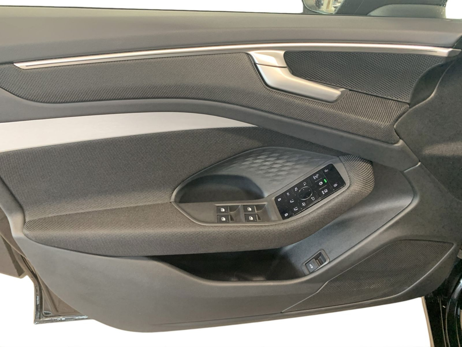 A6 Avant TDI quattro MATRIX LED+360°+PANO+ACC+PDC+DCP