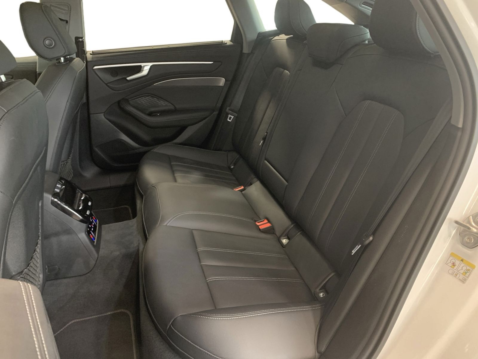 A6 Avant TDI MATRIX LED+360° KAMERA+PANO+AHK+VCP