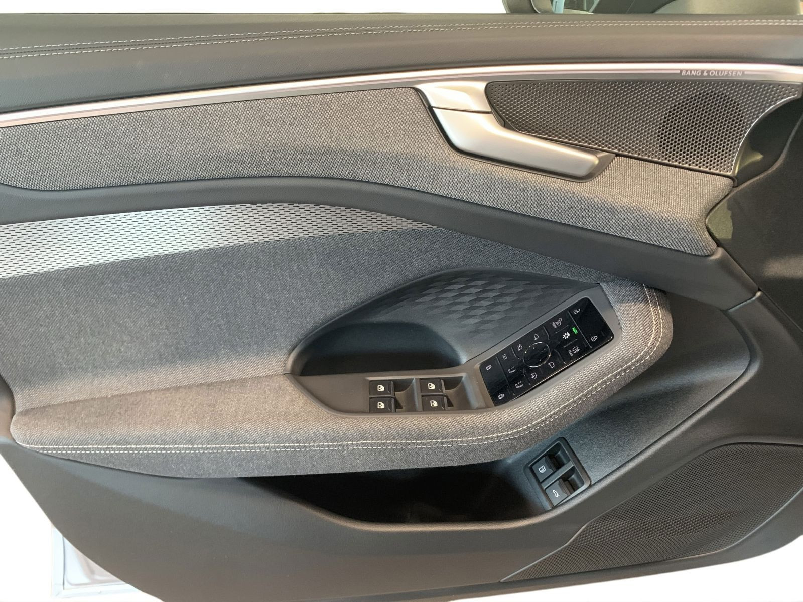 A6 Avant e-hybrid QUATTRO MATRIX LED+360° KAMERA+HUD+AHK