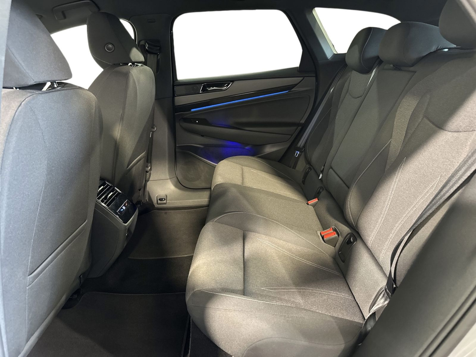 ID.7 Tourer PRO IQ LIGHT+KAMERA+AHK+AUGM HUD