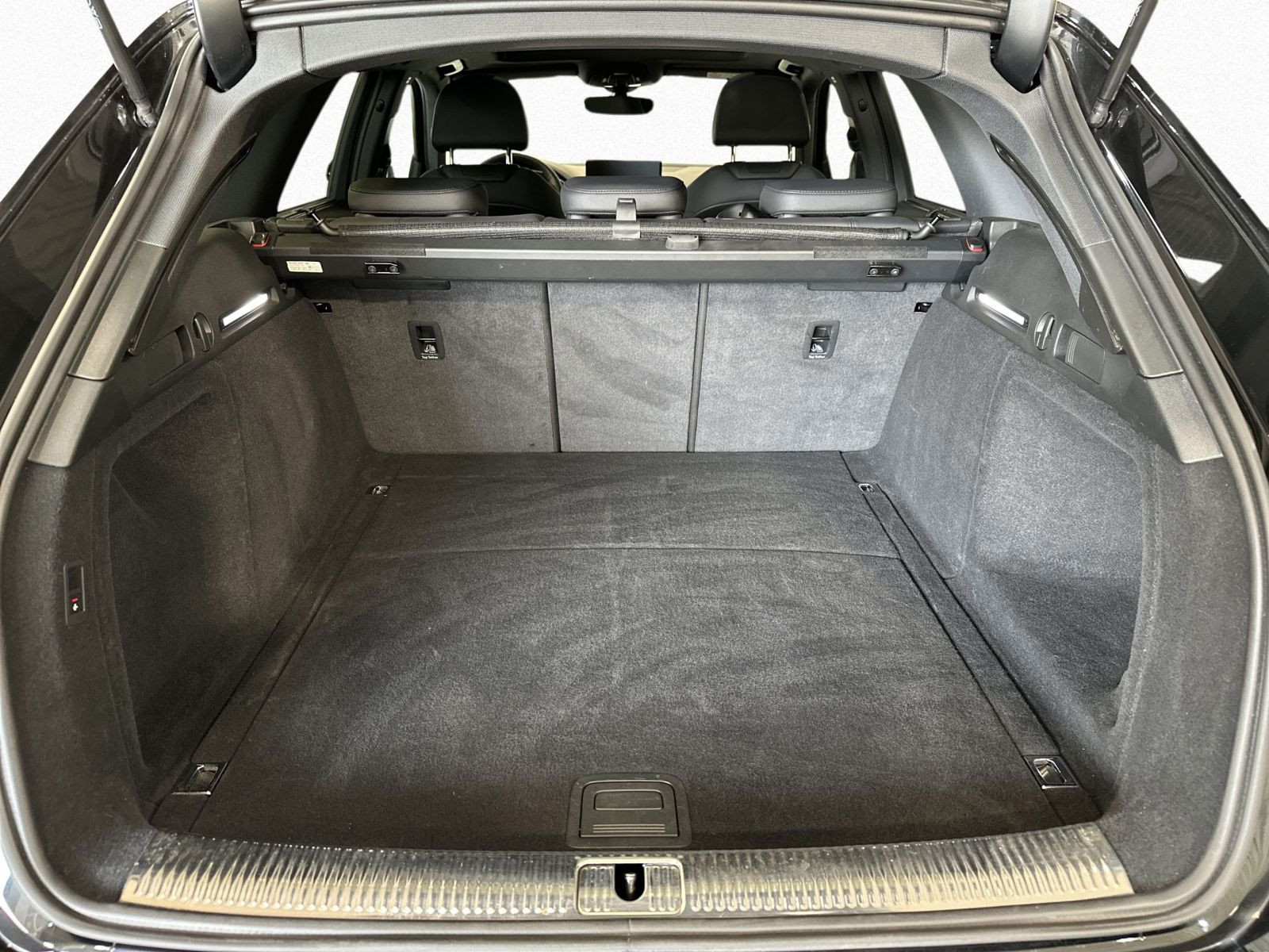 A4 allroad 40 TDI QUATT 360°+MATRIX+AHK+PANO+VCP