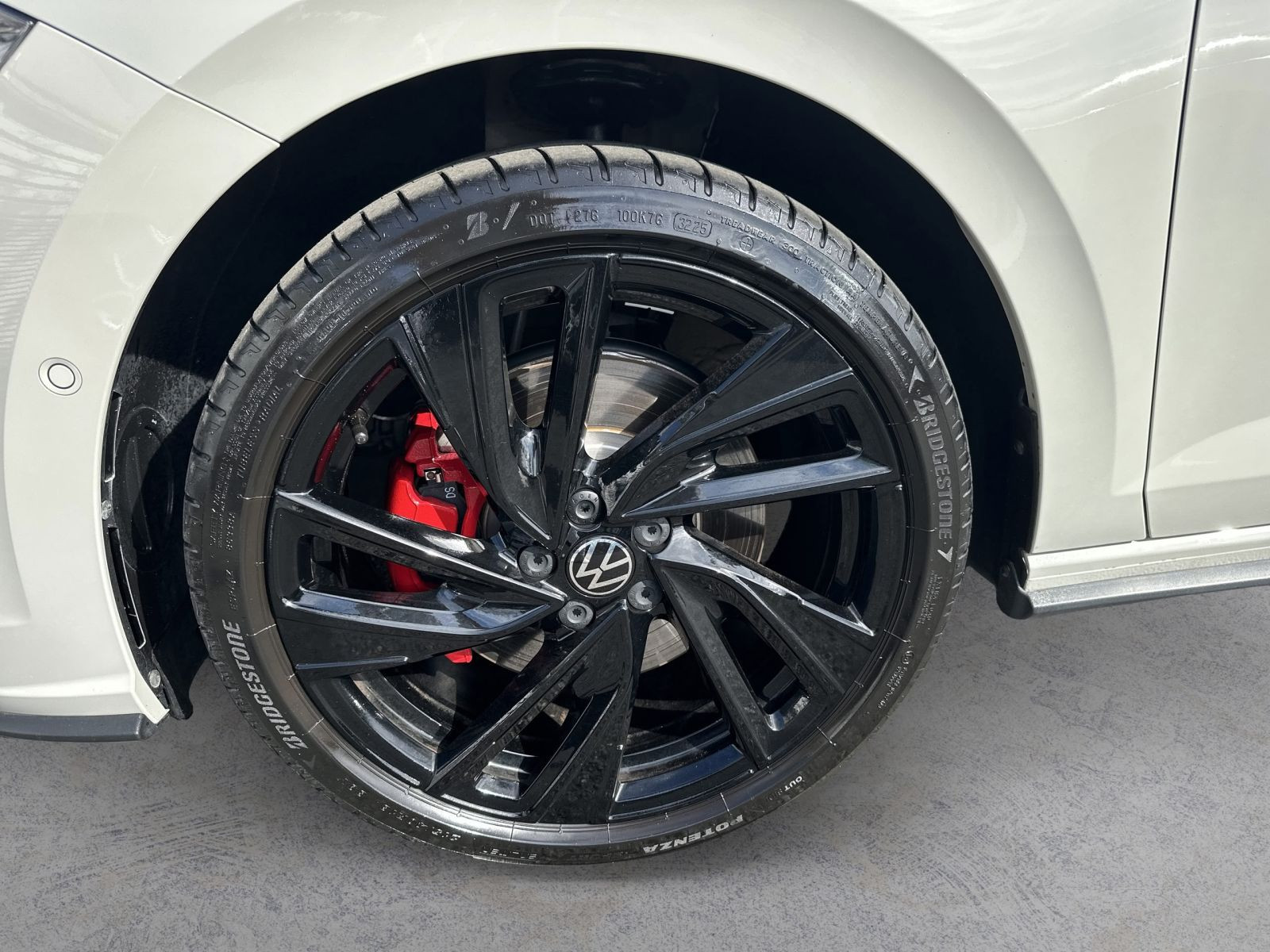 Polo GTI 2.0 TSI DSG +IQ.LIGHT+APP+ACC+ALU+PANO+