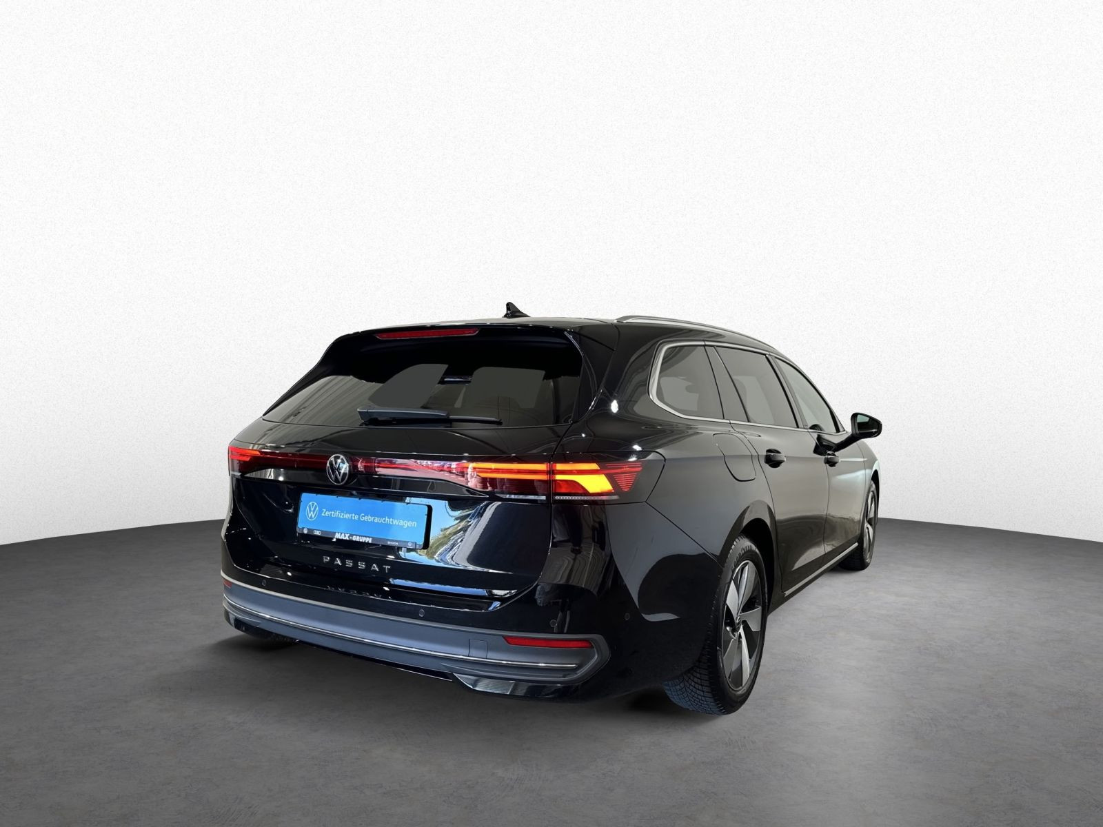 Passat Variant 2.0 TDI BUSINESS 360°+AHK+ACC+LED+NAVI