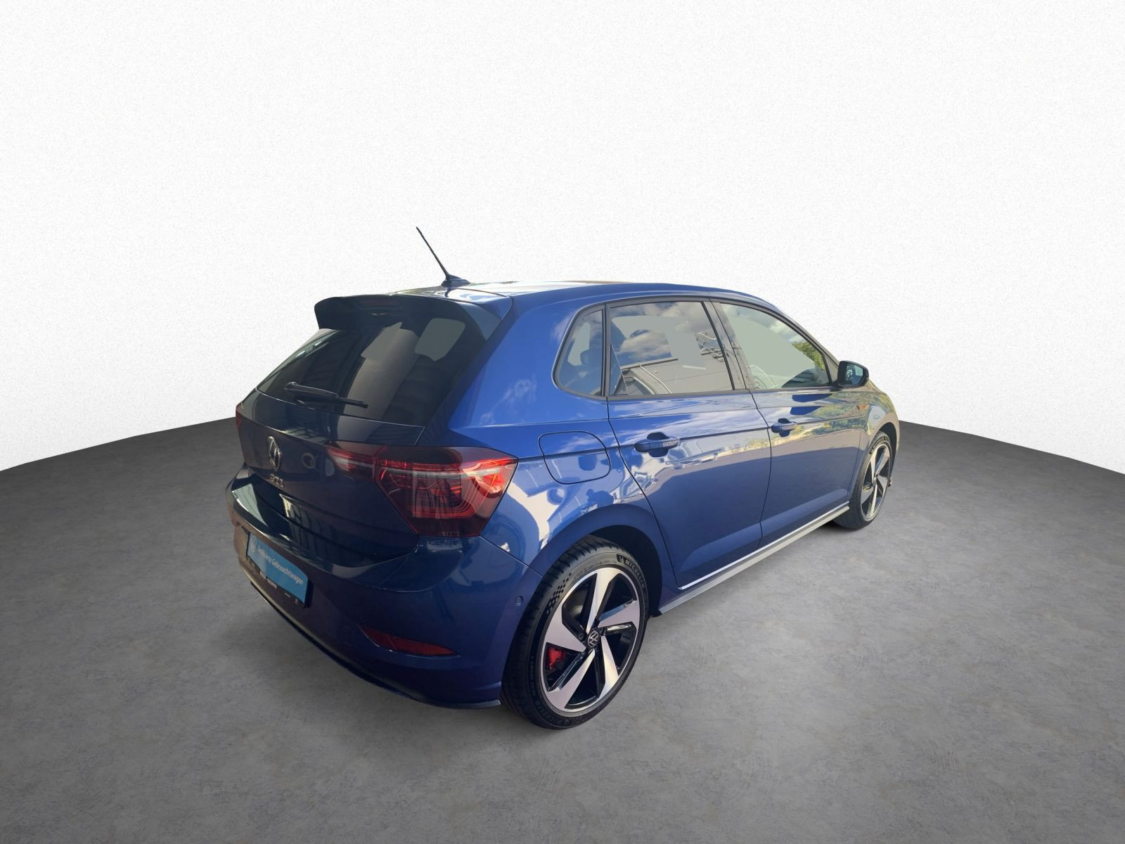 Polo GTI 2.0 TSI DSG IQ.LIGHT+KAMERA+APP+ACC+DCP