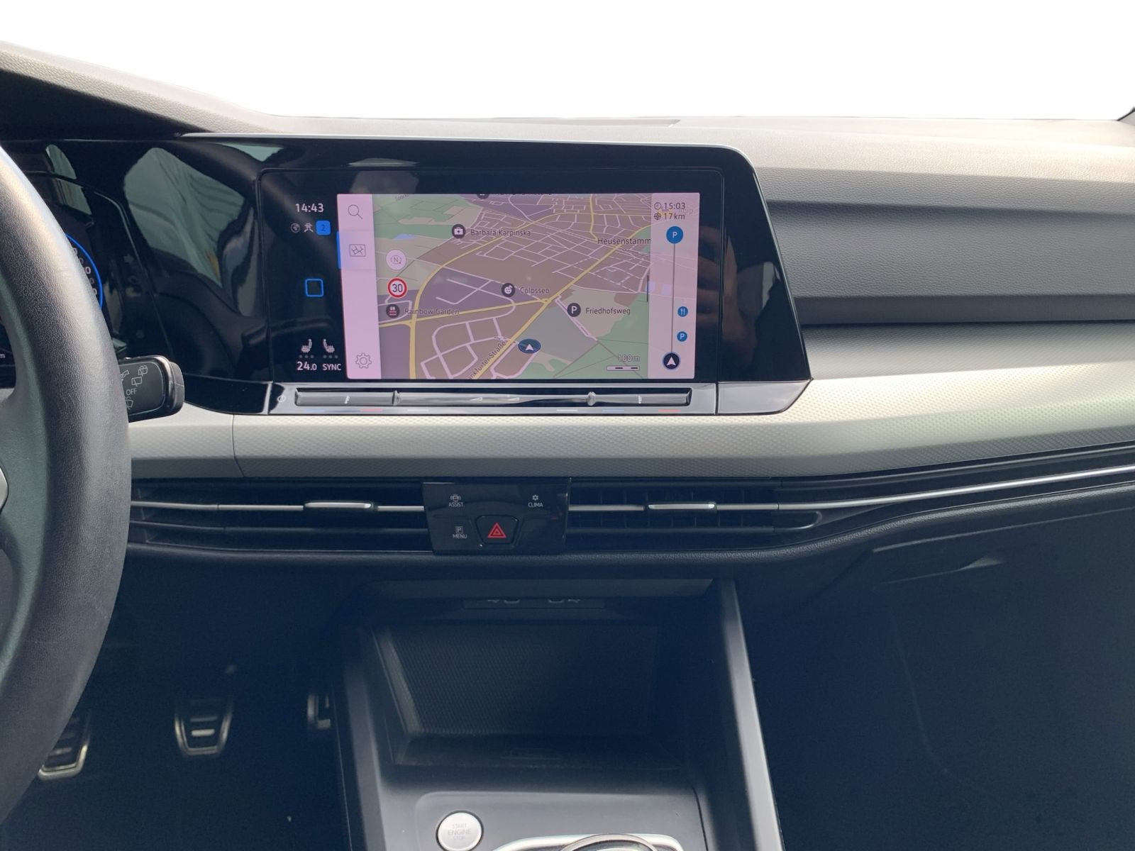 Golf VIII MOVE 1.0 TSI +LED+APP+DCP+KAMERA+NAVI+