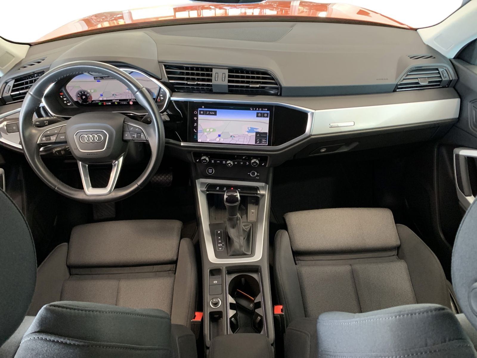 Q3 35 TFSI ADVANCED +LED+OPTIK+VCP+ALU+SHZ+NAVI+