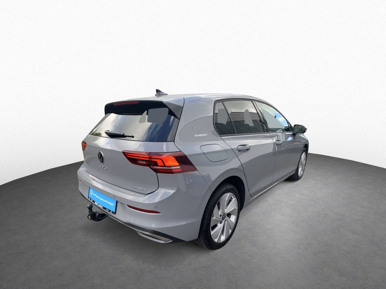 Golf VIII 1.5 eHybrid DSG ENERGY LED+AHK+HUD+DCP
