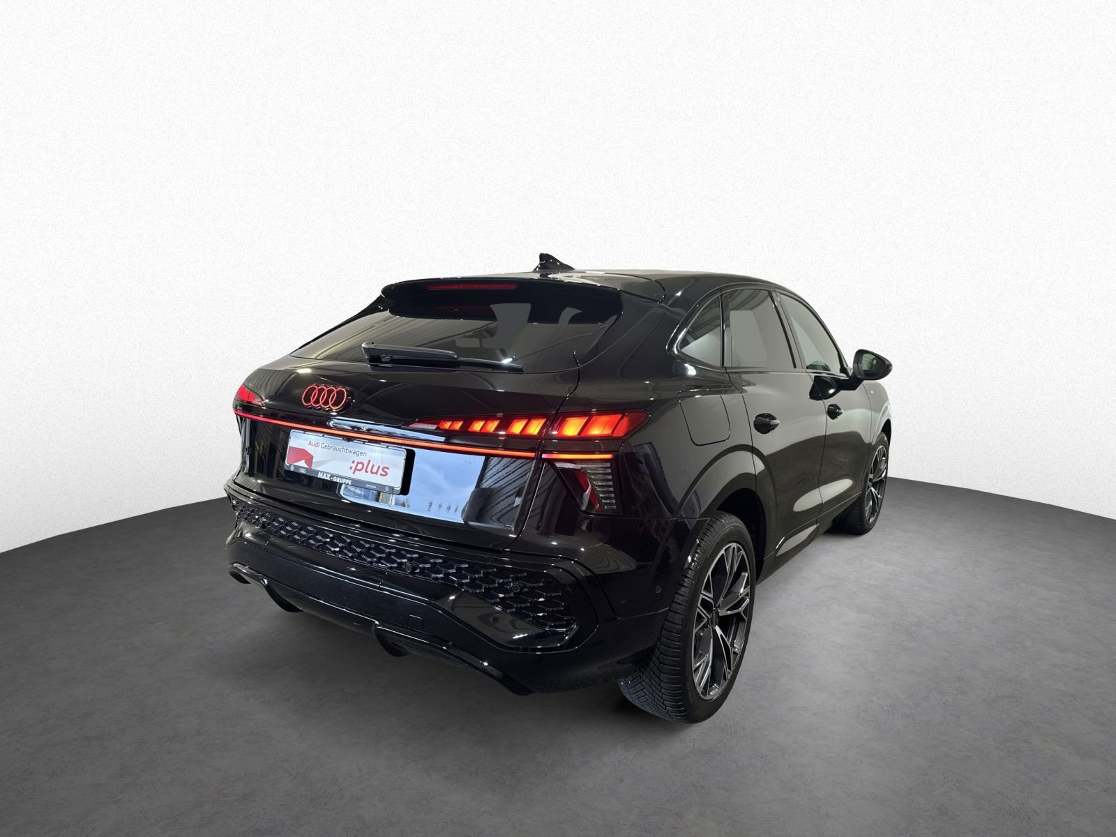 Q3 Sportback 2.0 TDI S LINE LED+AHK+HUD+SONOS+LM