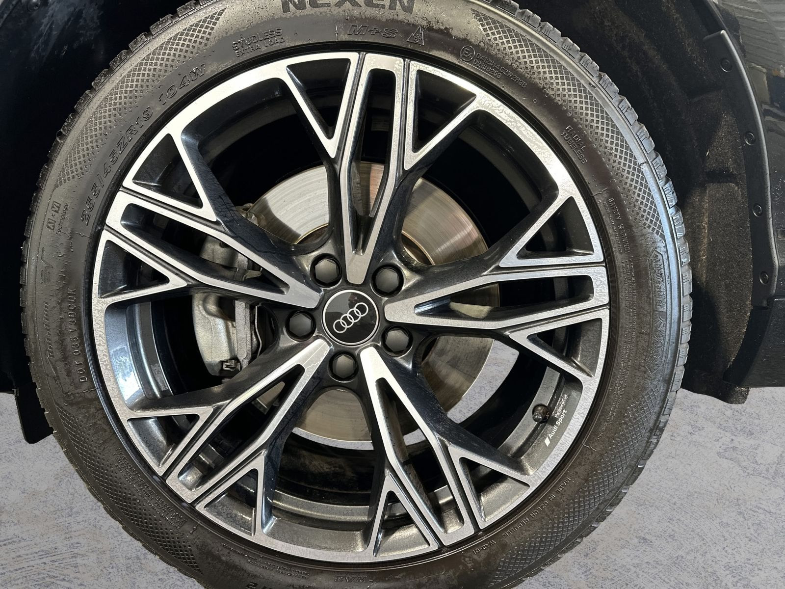 Q3 Sportback 2.0 TDI S LINE LED+AHK+HUD+SONOS+LM