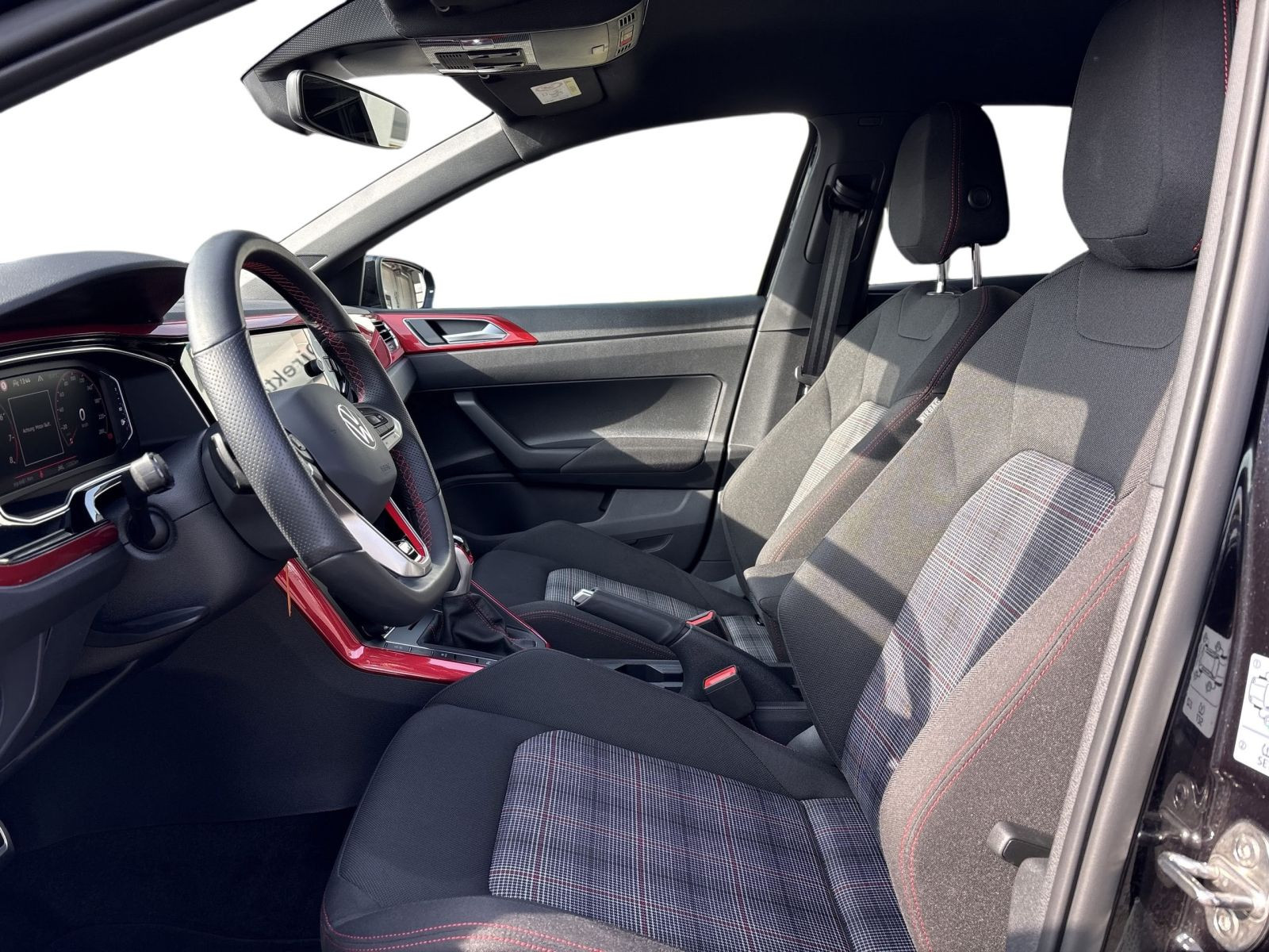 Polo GTI 2.0 TSI DSG IQ.LIGHT+KAMERA+DCP+APP+ALU