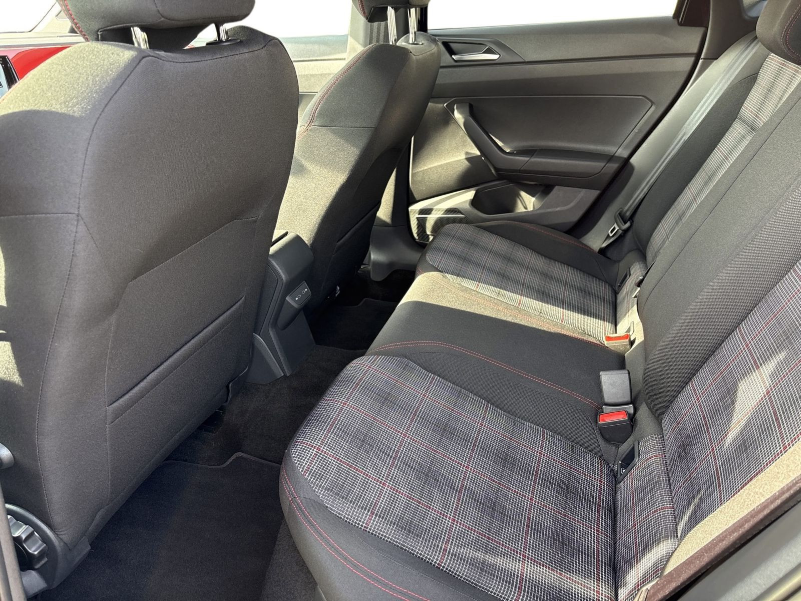 Polo GTI 2.0 TSI DSG IQ.LIGHT+KAMERA+DCP+APP+ALU