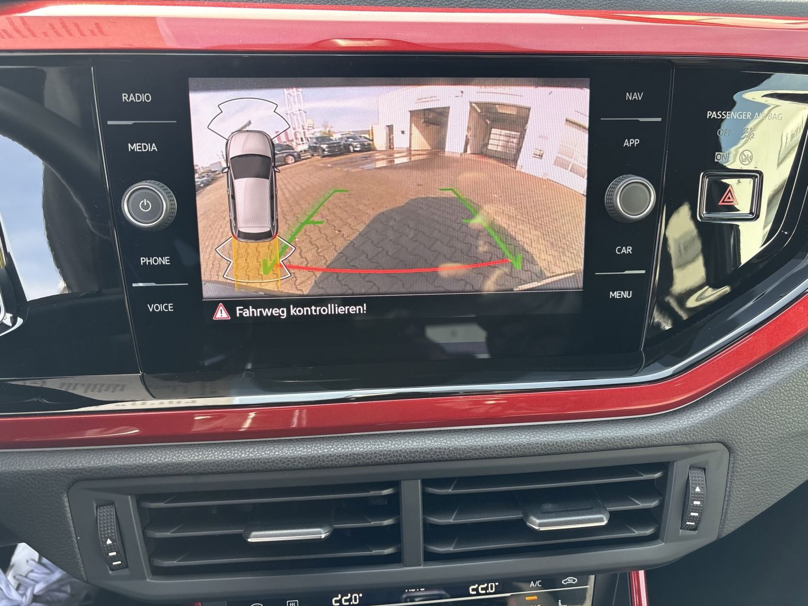 Polo GTI 2.0 TSI DSG IQ.LIGHT+KAMERA+DCP+APP+ALU