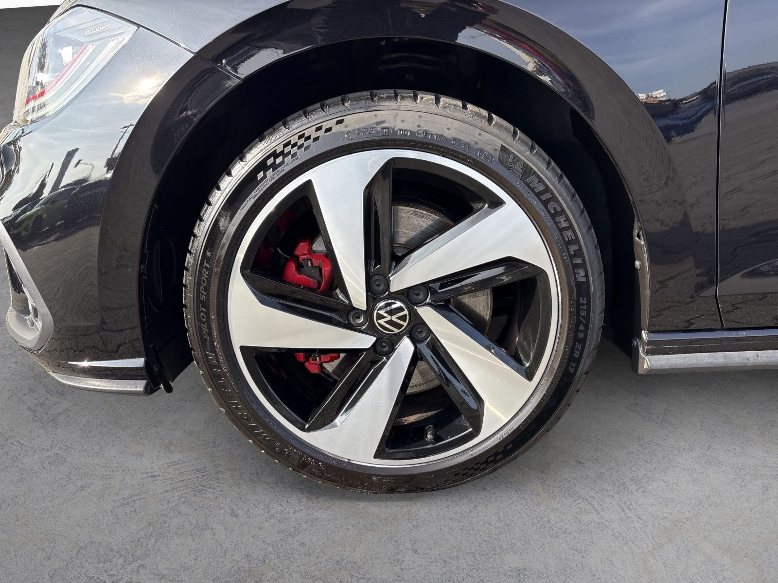 Polo GTI 2.0 TSI DSG IQ.LIGHT+KAMERA+DCP+APP+ALU