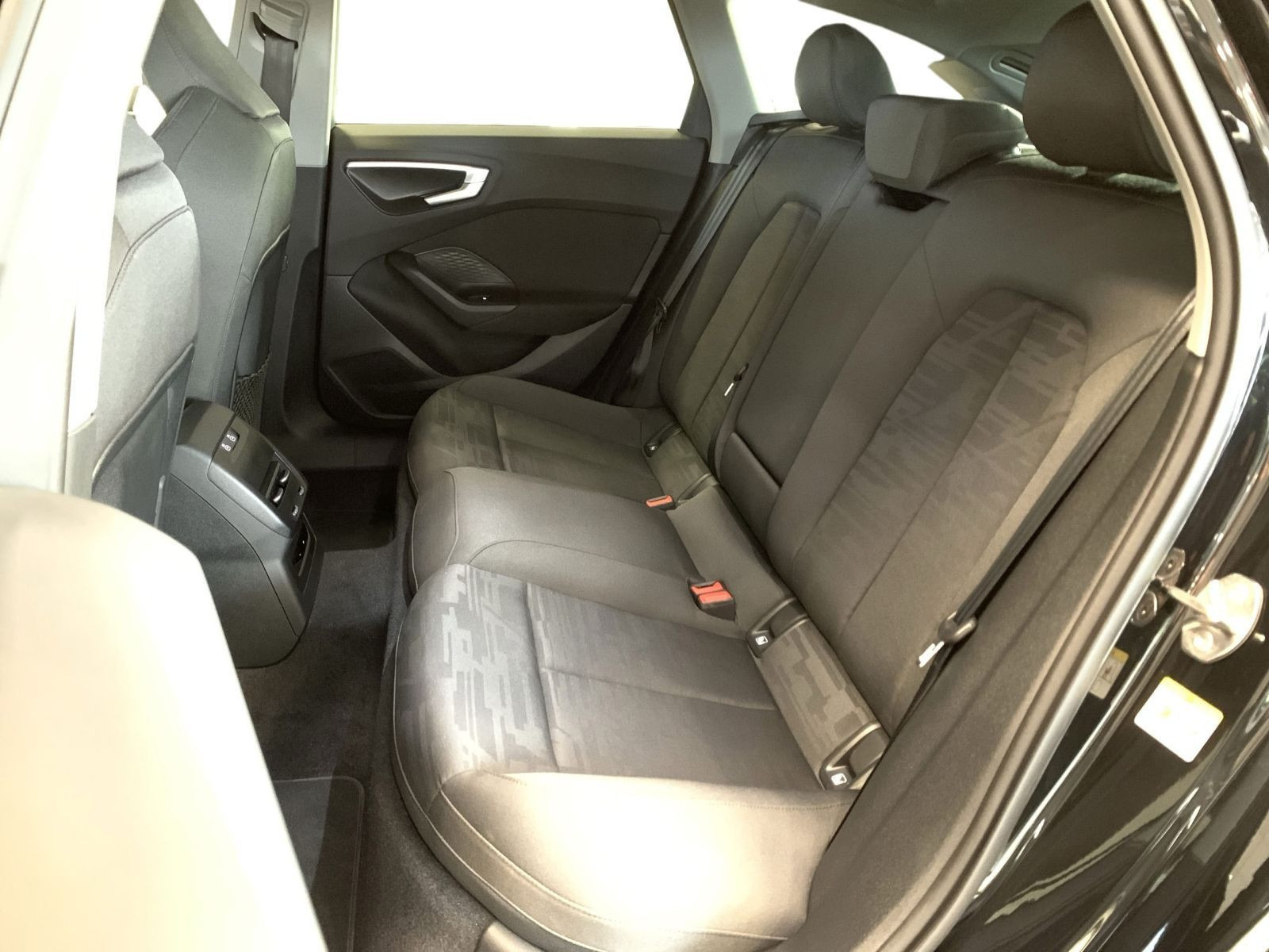 A5 Avant e-hybrid QUATT +LED+AHK+KAMERA+VCP+ALU+
