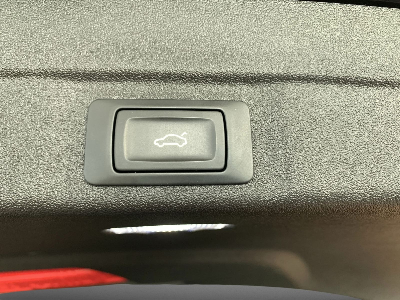 A5 Avant e-hybrid QUATT +LED+AHK+KAMERA+VCP+ALU+