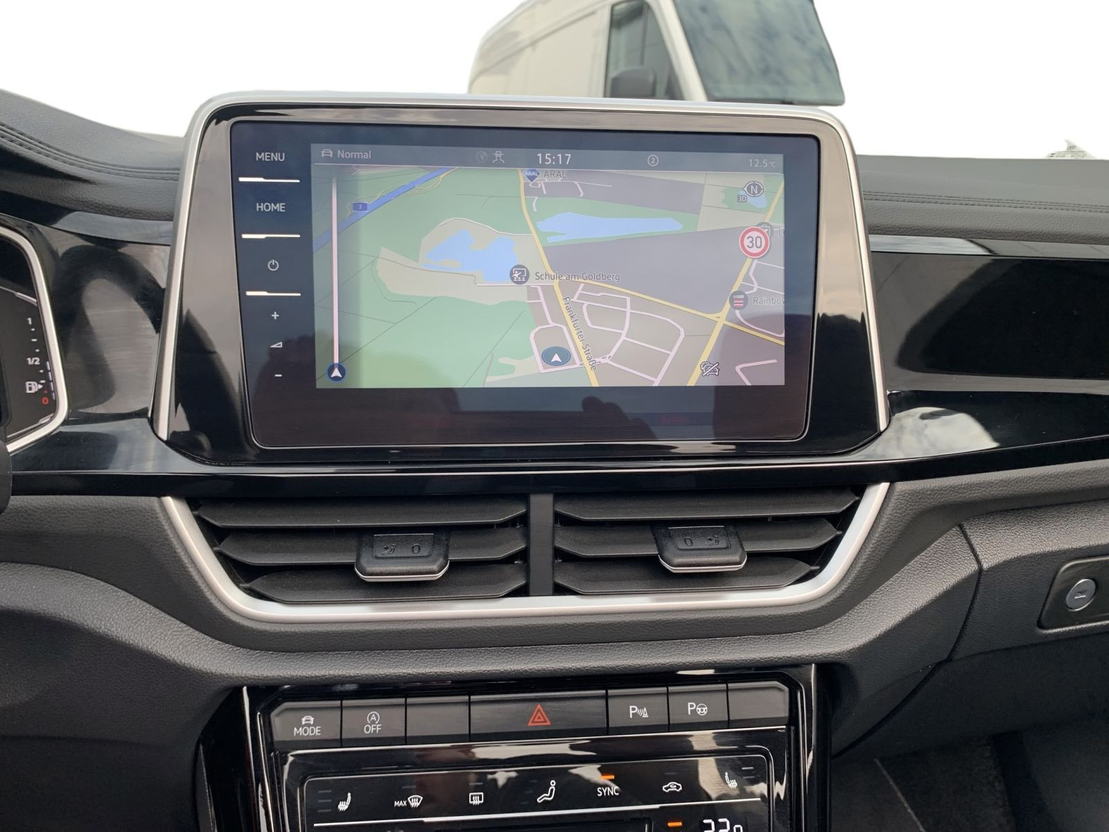 T-Roc Cabriolet 1.5 TSI DSG R LINE IQ.LIGHT+AHK+