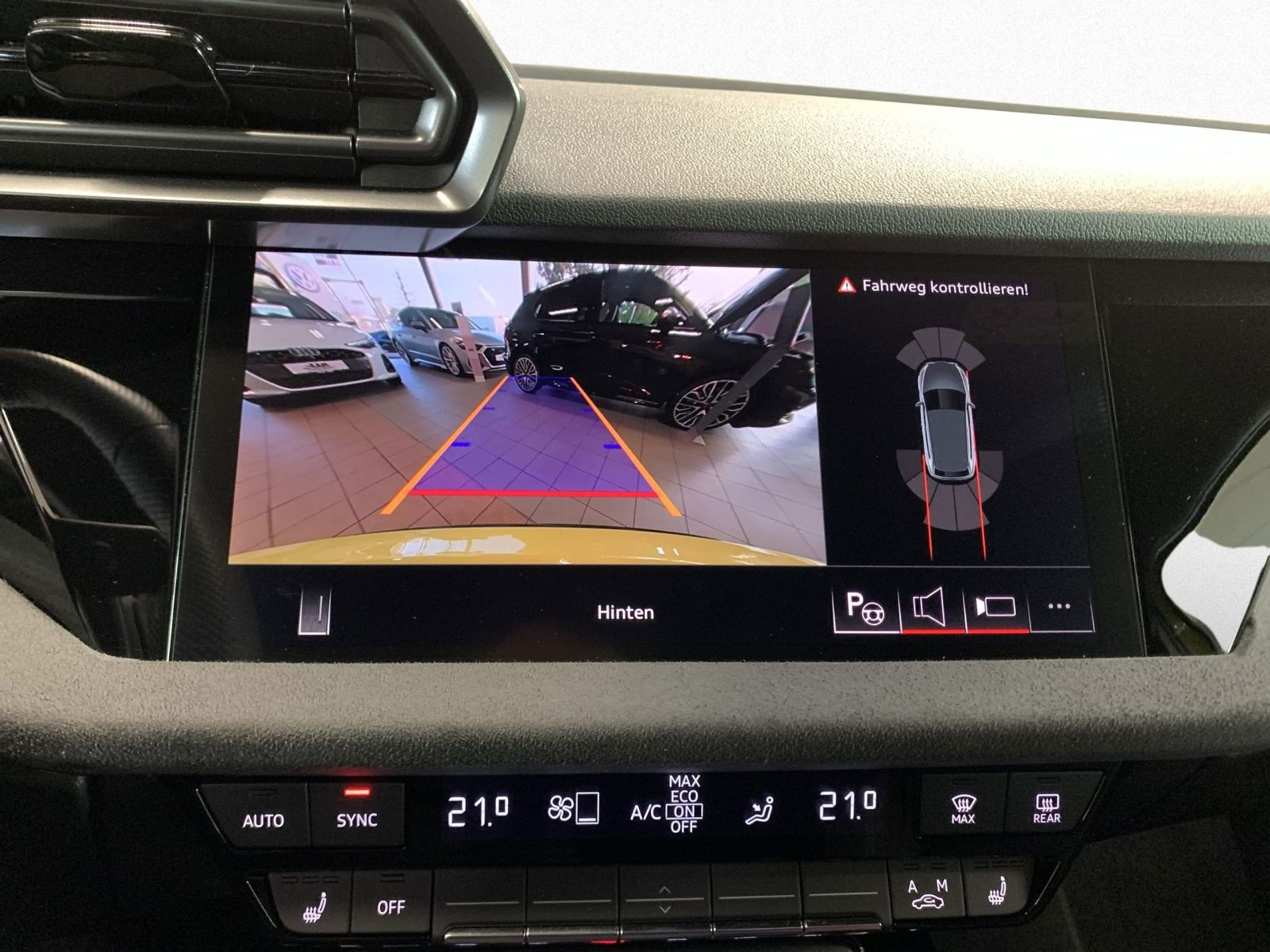 RS3 Sportback SCHALENSITZE 280KM/H +HUD+SONOS+MATRIX+SAGA