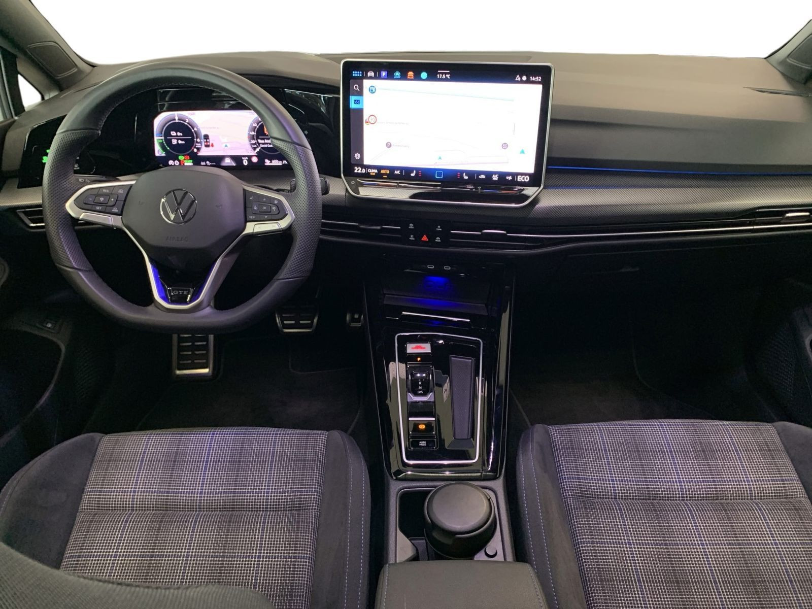 Golf VIII GTE 1.5 TSI eHYBRID IQ LIGHT+PANO+KAM+AHK