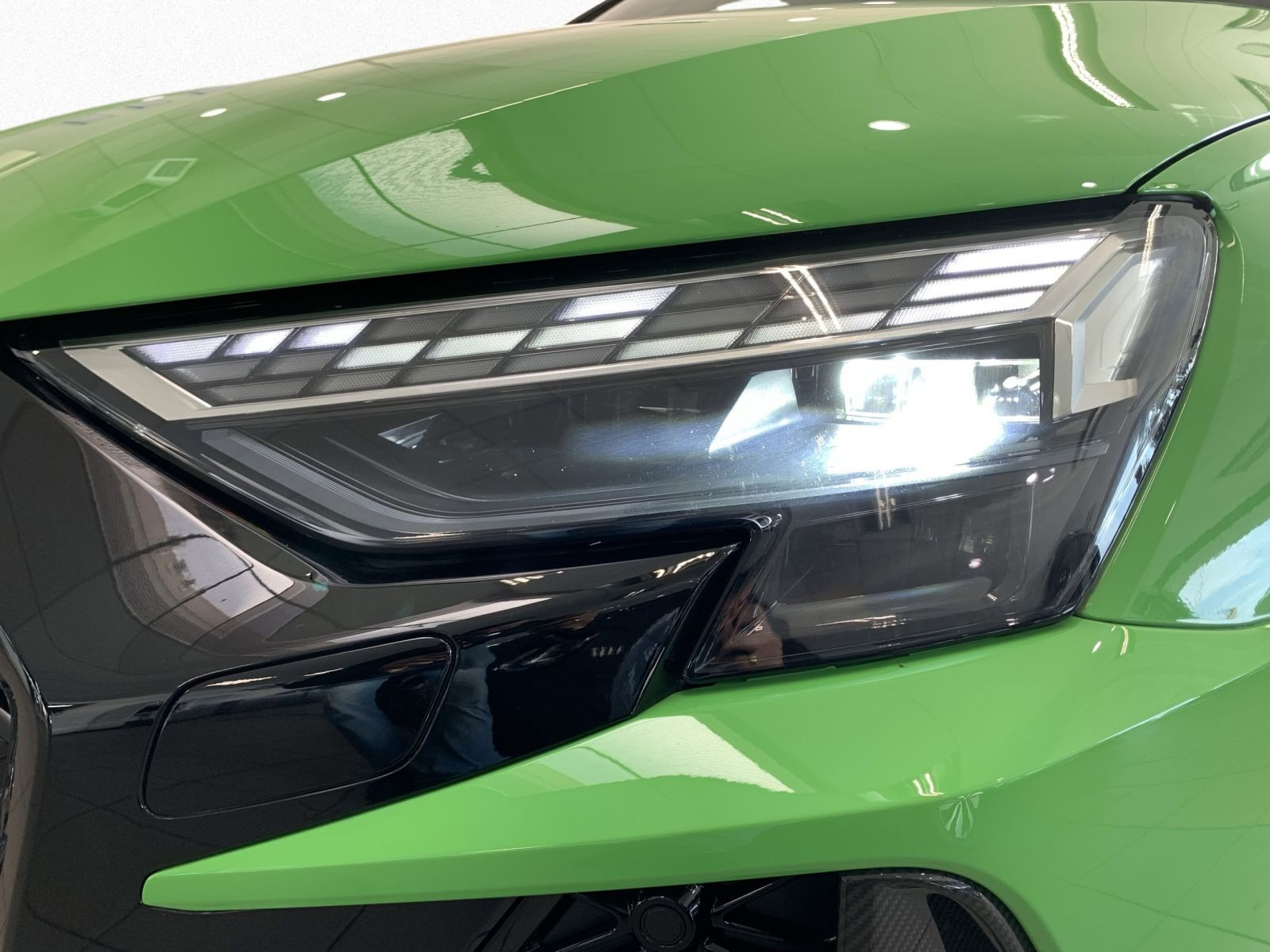 RS3 Sportback SCHALENSITZE 280KM/H +HUD+SONOS+MATRIX+SAGA