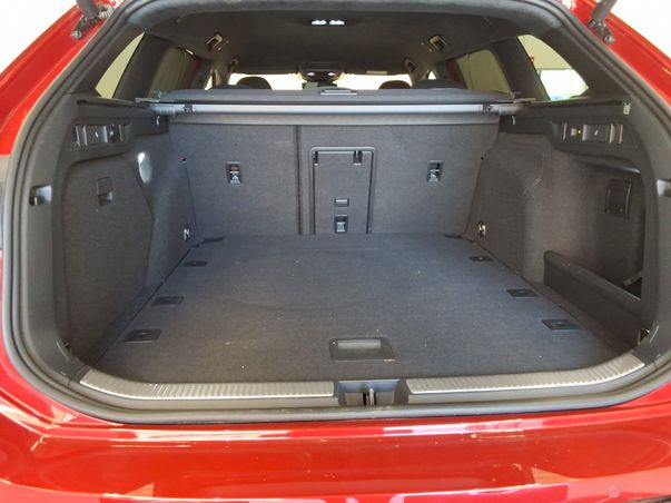 Passat Variant 2.0 TDI 4M R LINE 360°+AHK+H&K+HUD+IQ