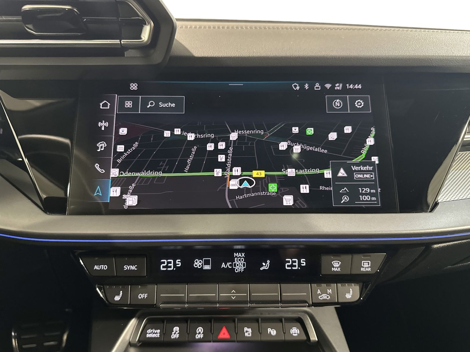 A3 Sportback 2.0 TDI S LINE SONOS+MATRIX+AHK+PANO+HUD