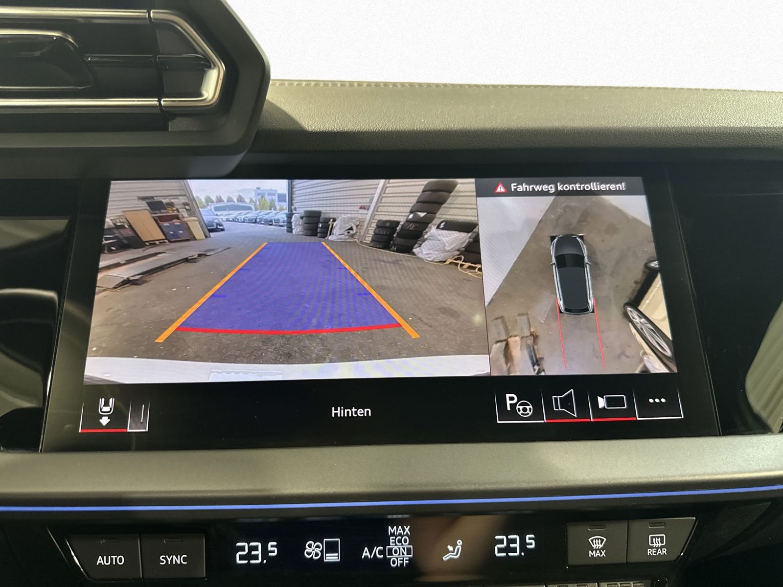 A3 Sportback 2.0 TDI S LINE SONOS+MATRIX+AHK+PANO+HUD