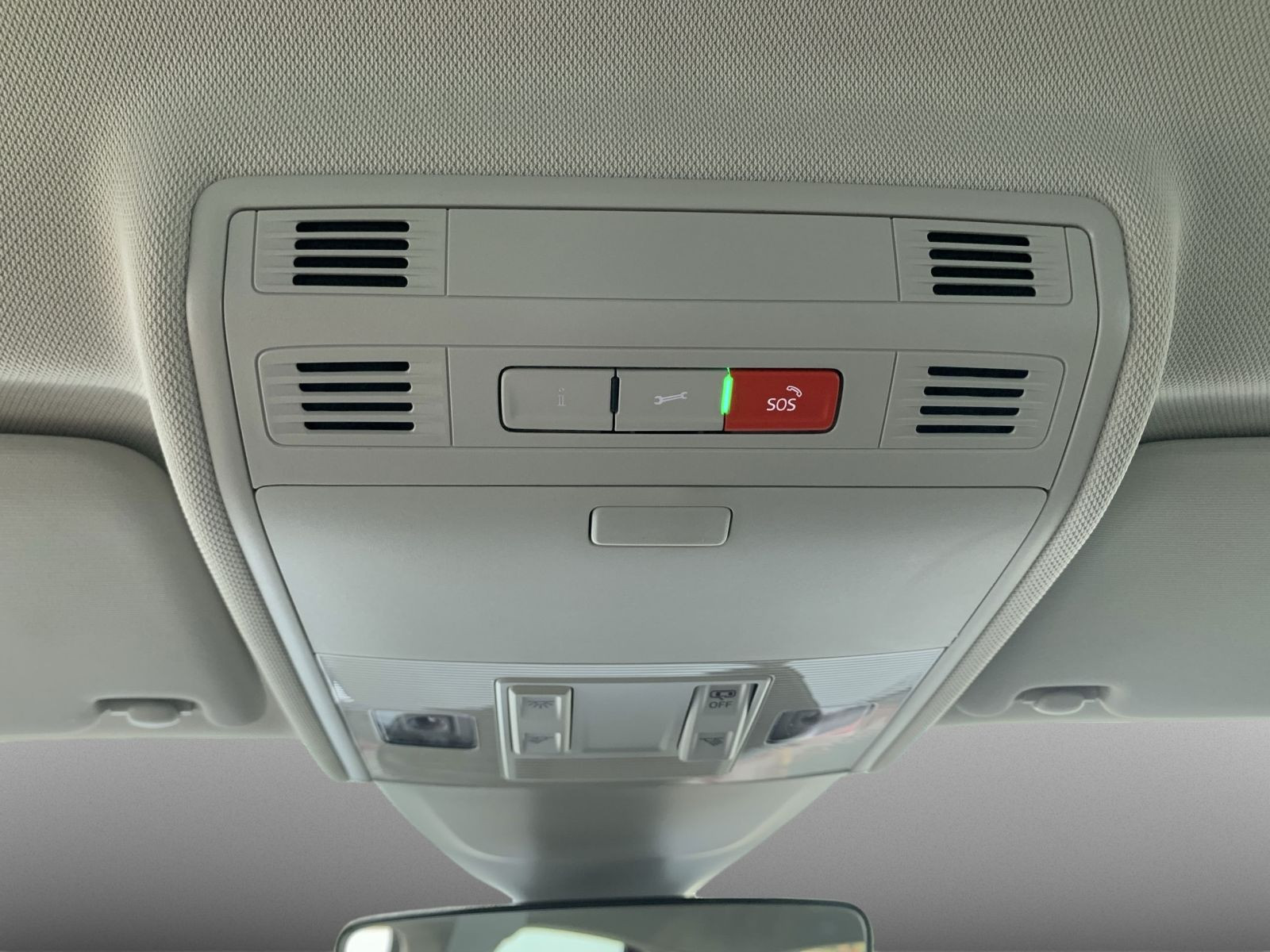Taigo 1.0 TSI DSG LIFE IQ.LIGHT+NAVI+APP+ACC+DCP