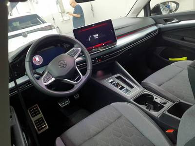 Golf VIII 2.0 TDI DSG ENERGY LED+AHK+KAMERA+APP+