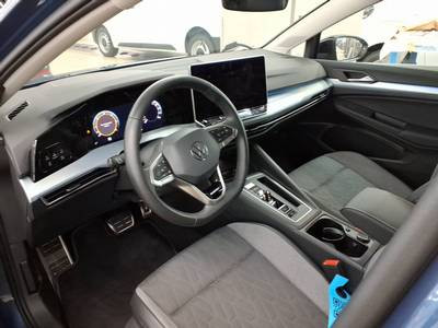 Golf VIII 2.0 TDI DSG ENERGY LED+AHK+APP+ACC+DCP