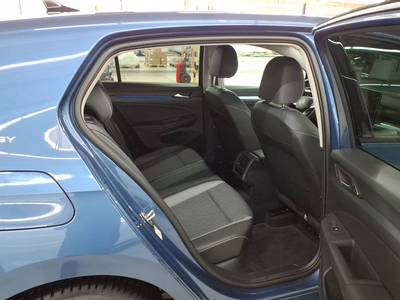 Golf VIII 2.0 TDI DSG ENERGY LED+AHK+APP+ACC+DCP