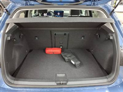 Golf VIII 2.0 TDI DSG ENERGY LED+AHK+APP+ACC+DCP