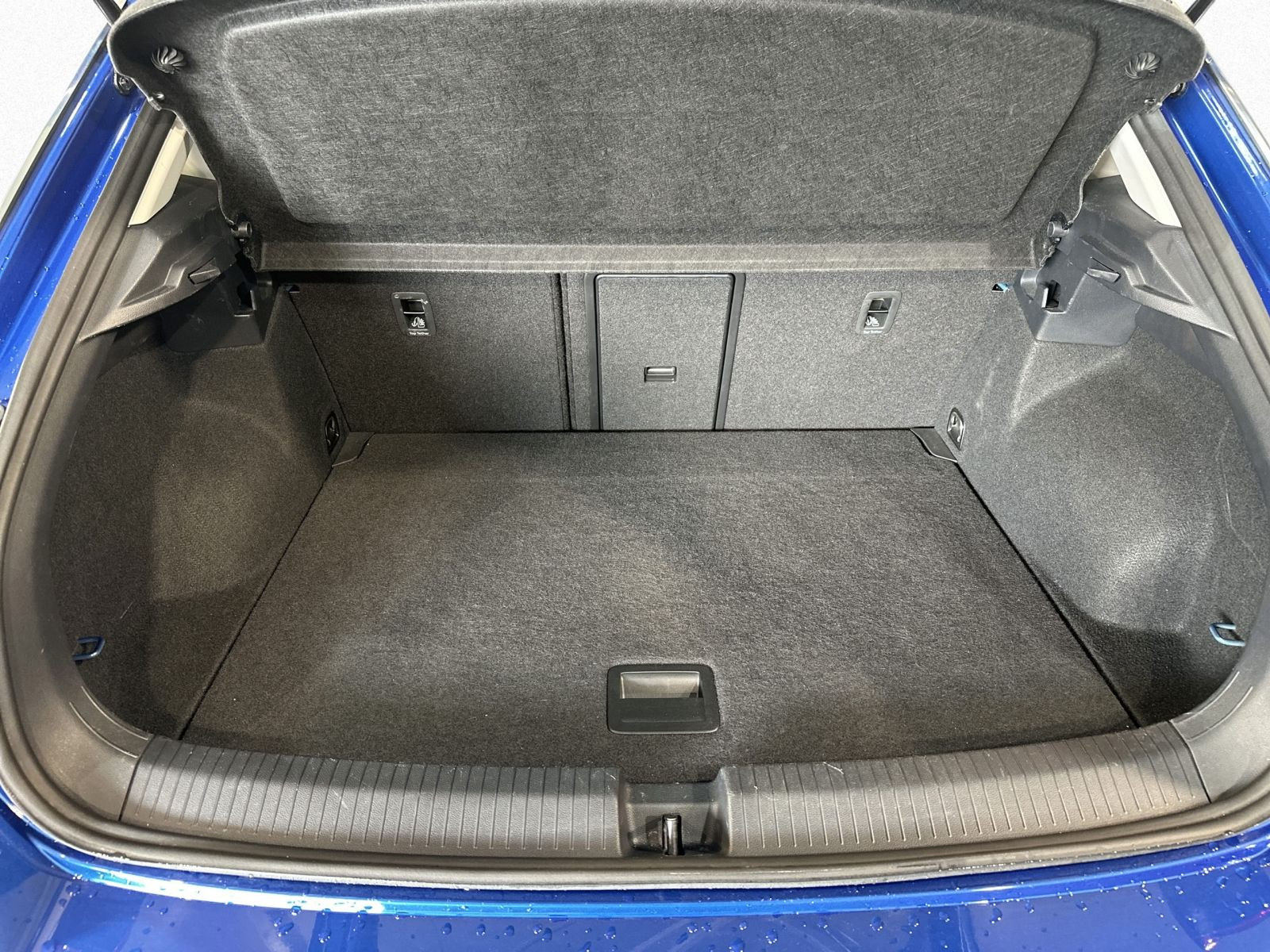 T-Roc 2.0 TDI LIFE +LED+DCP+NAVI+APP+ALU+SHZ+WP+
