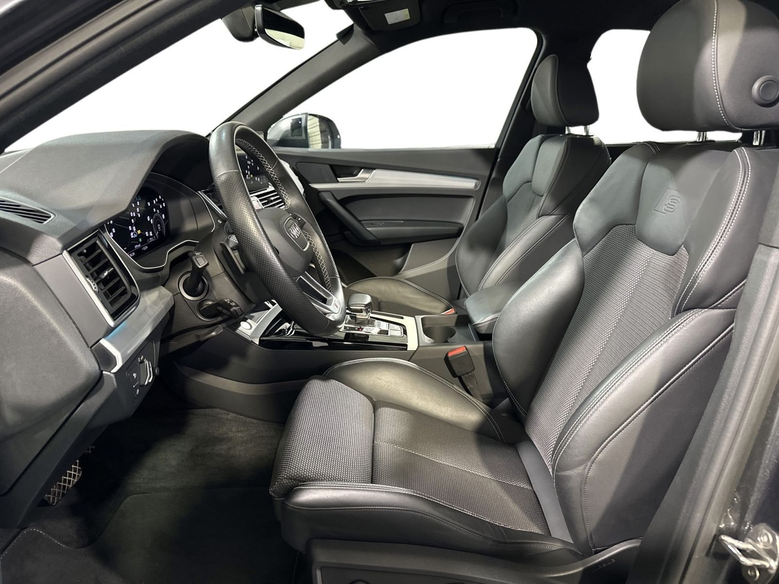 Q5 50 TFSI e QUATT S LINE LUFT+LED+AHK+OPTIK+NAVI