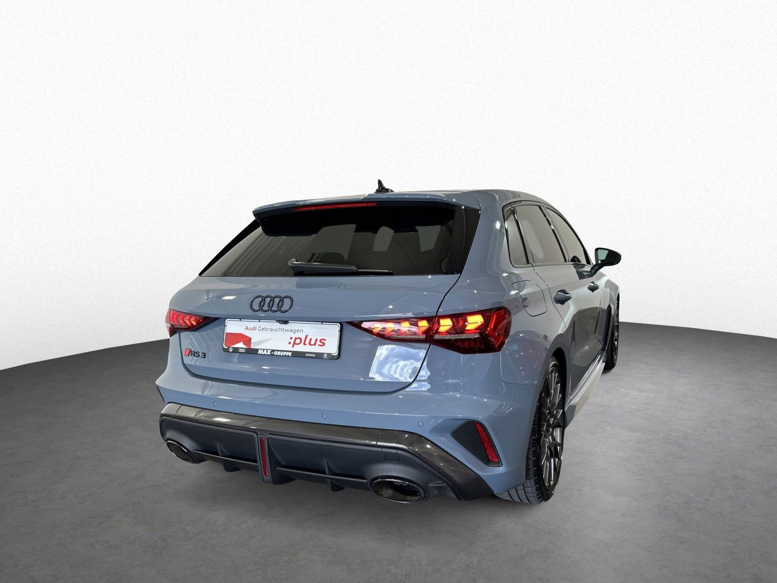 RS3 Sportback SAGA+280 KM/H+SONOS+HUD+PANO+MATRIX