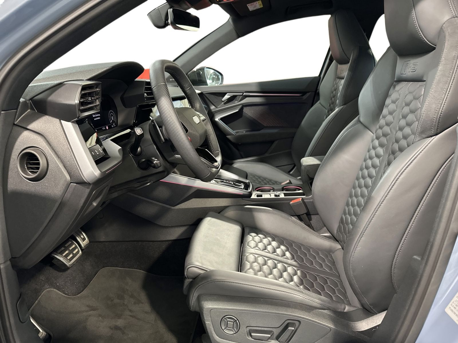 RS3 Sportback SAGA+280 KM/H+SONOS+HUD+PANO+MATRIX
